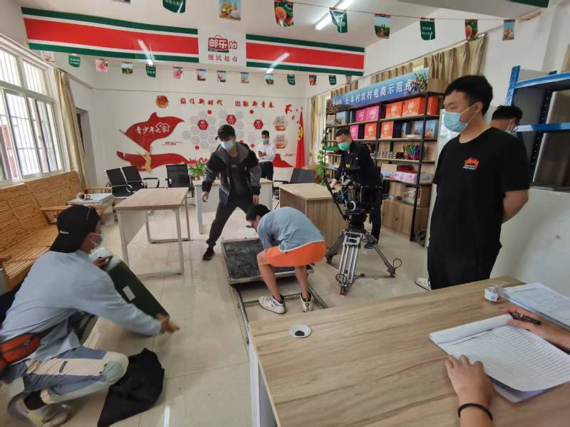 矿区广告片拍摄公司：极简主义践行者，少即是多的视觉哲学